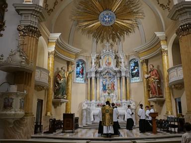 Latin Mass, but faithful to the pope: A Minnesota church shows a different way during schism crisis