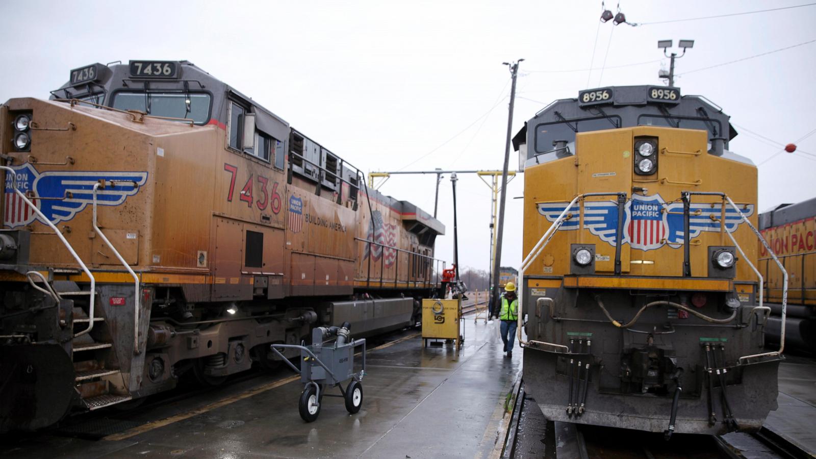 Union Pacific argues for its $85B acquisition of Norfolk Southern in new railroad merger application