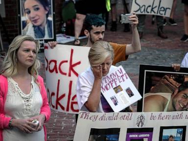 Purdue Pharmas Blood Money Won't Solve the Opioid Crisis Because It Was Never About the Sacklers