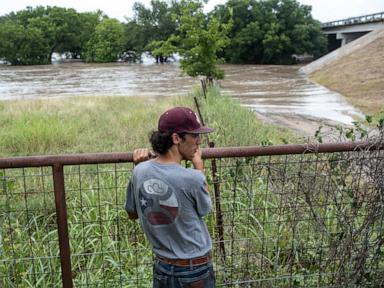 Weather conditions again brought devastating floods to a vulnerable swath of Texas