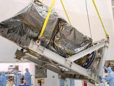 NASA telescope on the verge of plunging to Earth after failed rescue mission