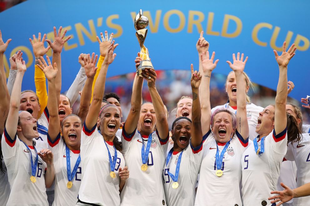 PHOTO: Carli Lloyd of the USA lifts the FIFA Women's World Cup Trophy following her team's victory in the 2019 FIFA Women's World Cup France Final match between the U.S. and The Netherlands at Stade de Lyon on July 07, 2019 in Lyon, France.