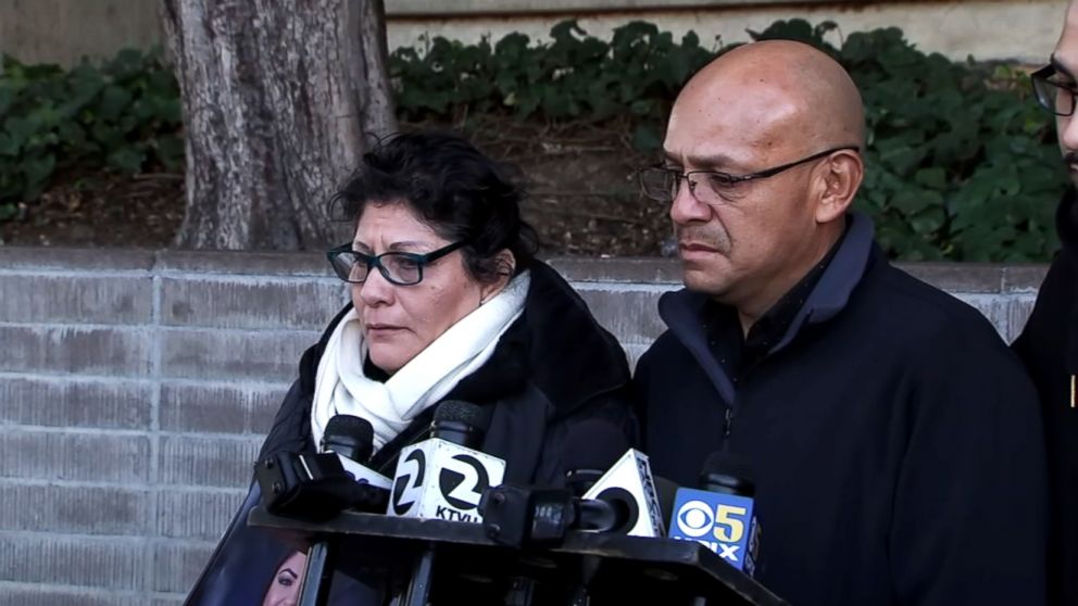 PHOTO: The parents of Jennifer Vasquez, a 24-year-old woman who was shot and killed by police, speak to the media in San Jose, Calif.