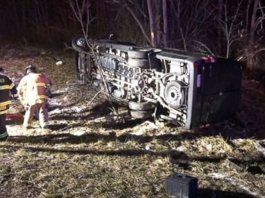 14 injured when bus carrying girls' basketball team crashes