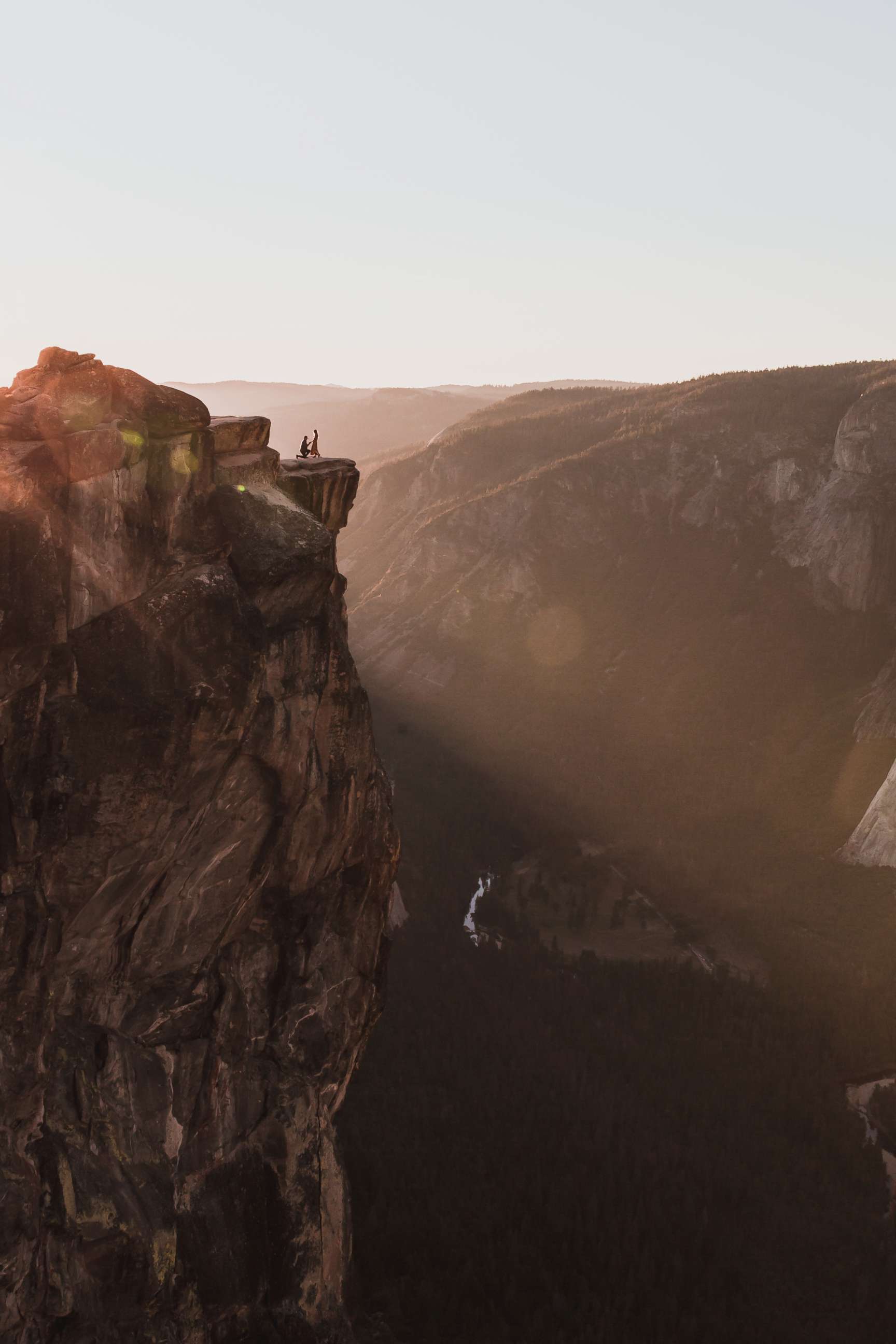 PHOTO: Photographer Matthew Dippel shared a stunning image of a couple's proposal at Taft Point in Yosemite National Park. October 28, 2018