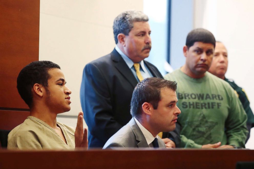 PHOTO: Zachary Cruz is sworn in during a bond hearing in Broward court in Fort Lauderdale, Fla., March 29, 2018.