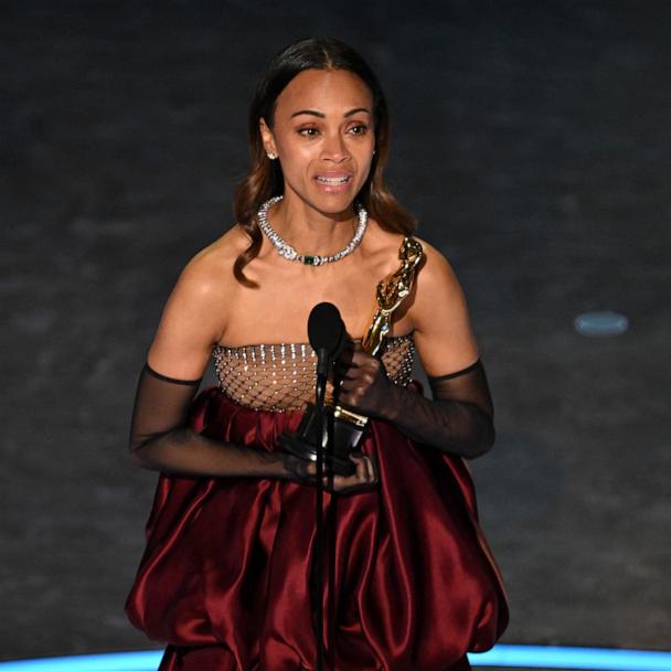 Zoë Saldaña makes history with 1st Oscar win
