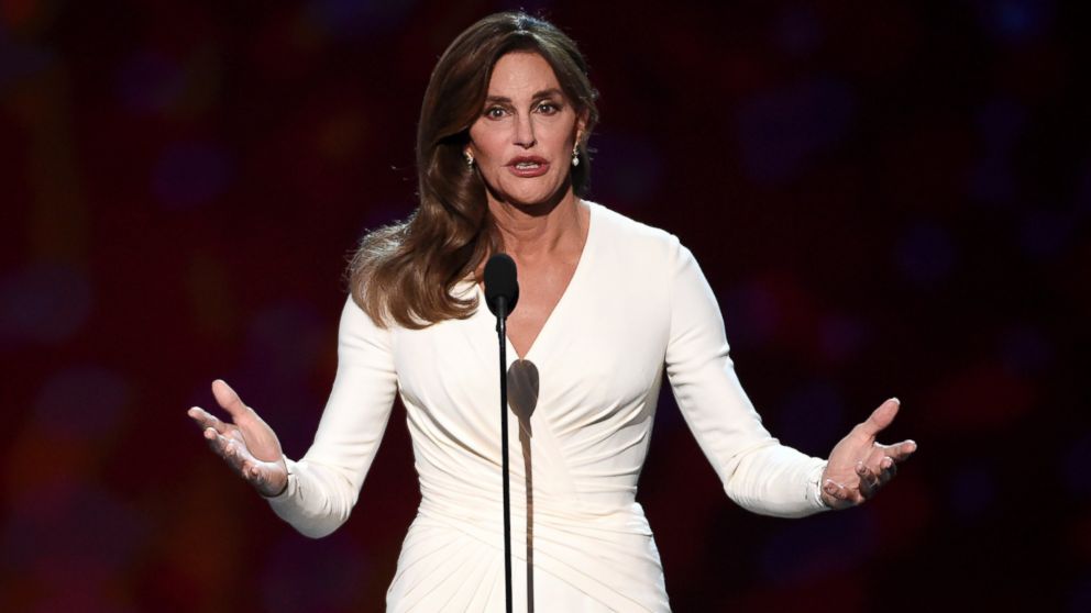 Celebrities React To Caitlyn Jenners Emotional Espy Awards Speech Abc News 