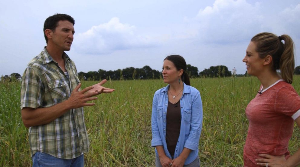 PHOTO: Ginger Zee visits ranchers Jonathan and Kaylyn Cobb who saved their soil by introduction grass-fed cattle.