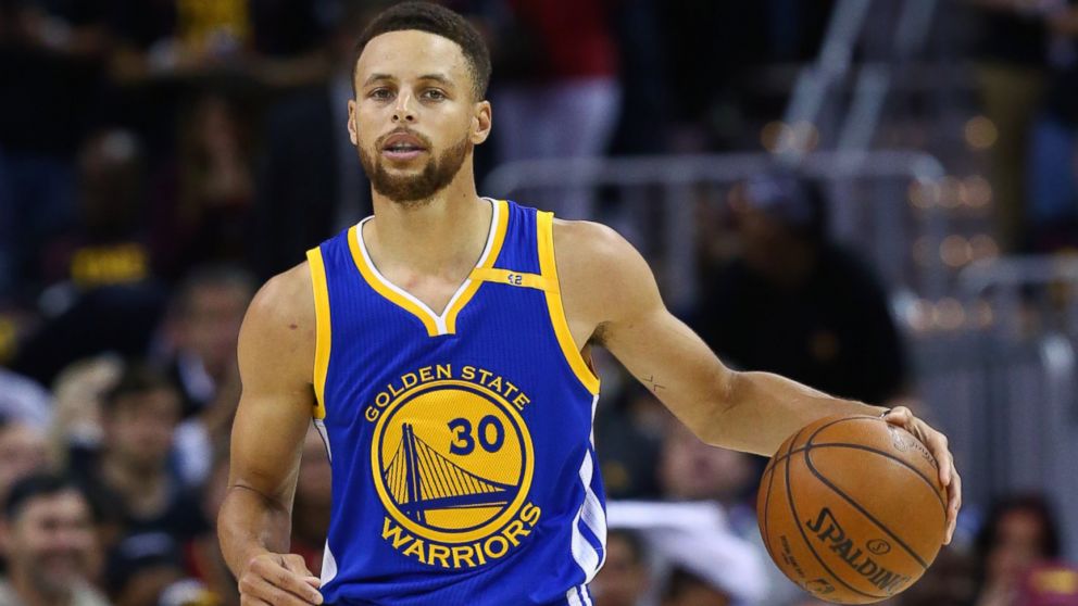 Steph Curry and 5-year-old in ABC News daughter the cutest - big celebrate way win