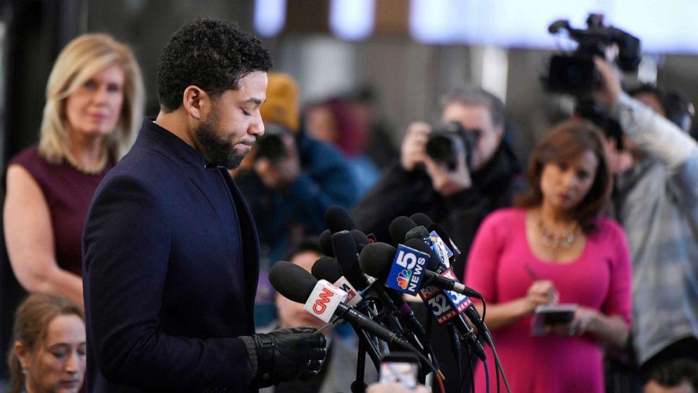 PHOTO: Actor Jussie Smollett talks to the media before leaving Cook County Court after his charges were dropped, March 26, 2019, in Chicago.