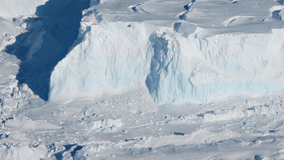 PHOTO : Glacier Thwaites dans l'ouest de l'Antarctique.