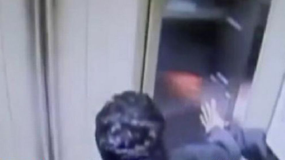 Video Elevator Door Opens and Freaks Out Riders - ABC News