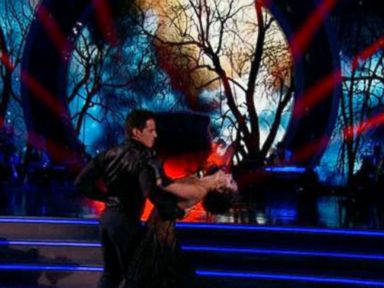 VIDEO: A special Halloween episode of "Dancing With the Stars" saw the return of judge Len Goodman.
