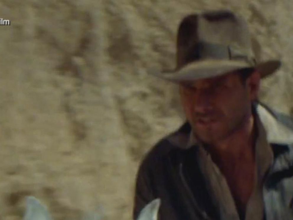 Steven Spielberg and Harrison Ford to 