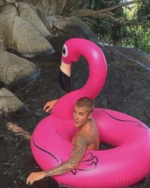 VIDEO: Justin Bieber Gets Naked in Hawaii 