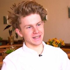 Teen chef follows his dreams 