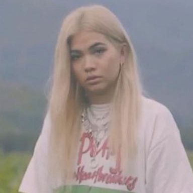 VIDEO: Up close and personal with Hayley Kiyoko 