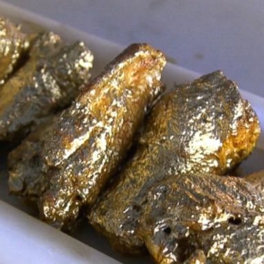 VIDEO: Check out these gold-covered chicken wings