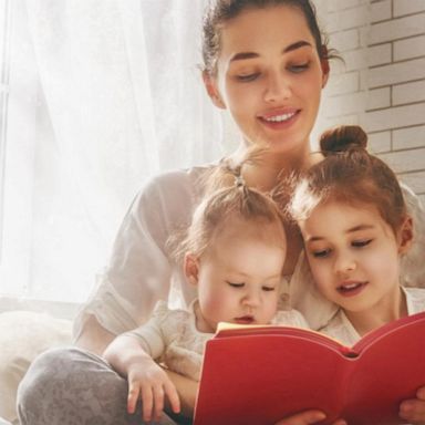 VIDEO: Toddlers are more engaged reading print books than tablets, study says