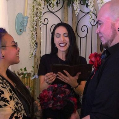 VIDEO: Married in a New York minute 