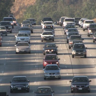 VIDEO: Holiday travel rush