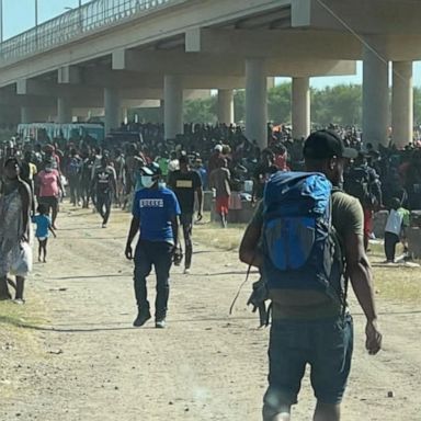 VIDEO: Migrant crisis at Texas border