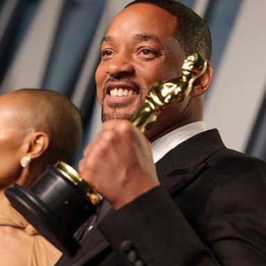 VIDEO: Will Smith apologizes