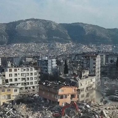 VIDEO: Post-earthquake crackdown in Turkey