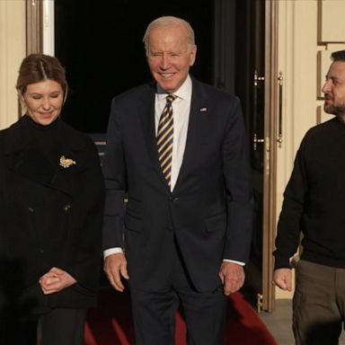 VIDEO: Biden makes surprise Ukraine visit