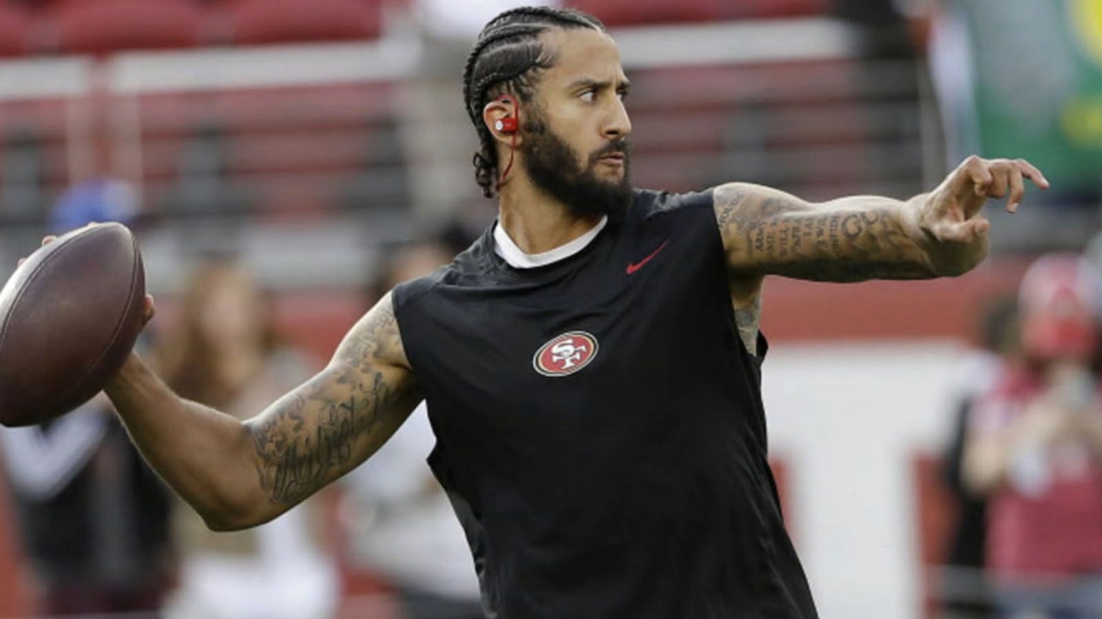 Colin Kaepernick jersey is No. 17 best-selling jersey of May 2017