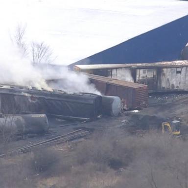 VIDEO: NTSB slams handling of Ohio train wreck