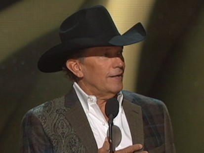 George Strait Rules at the CMAs