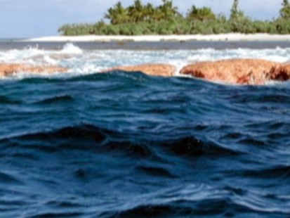 VIDEO: Tsunami Strikes Samoa