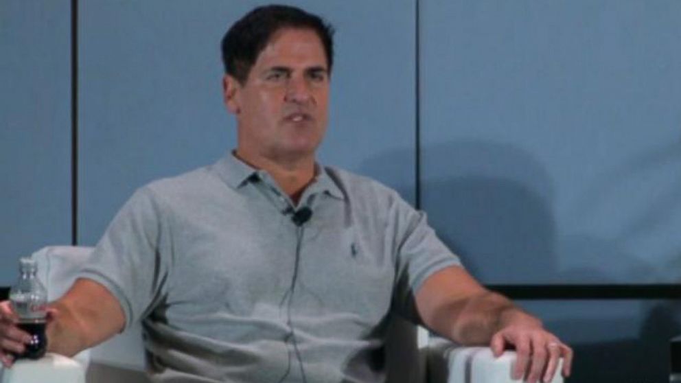 Mark Cuban wears no. 46 jersey during NBA game in apparent nod to