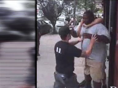 Father of Six Dies After NYPD Police Chokehold