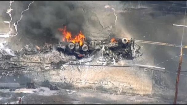 Video Tanker Rolls Over, Bursts Into Flames in Nashville, Tennessee ...