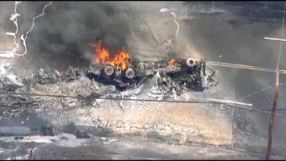 Video Tanker Rolls Over, Bursts Into Flames in Nashville, Tennessee ...