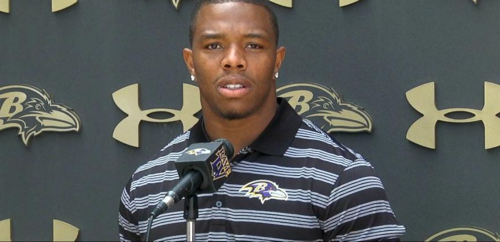 Women Continue Wearing Ray Rice Jerseys - E! Online