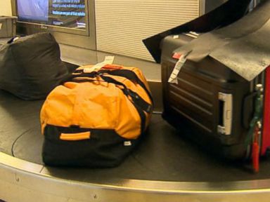 VIDEO: How to Stop Airport Luggage Thieves