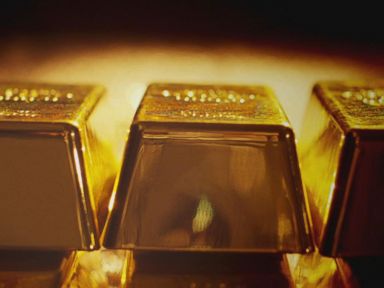 VIDEO: Millions in Gold Bars Stolen in a Heist