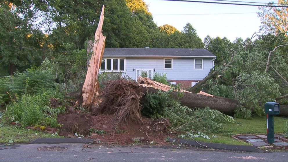 Video Deadly Storms Leave Half A Million Without Electricity - ABC News