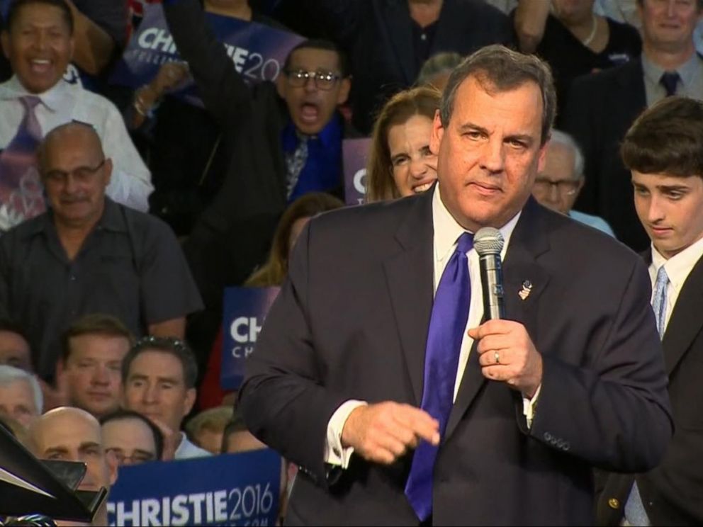 Election 2016: Chris Christie plays in celebrity softball game for charity