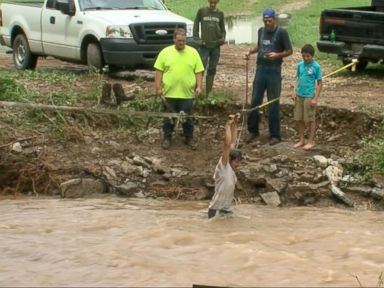 VIDEO: Heavy Rains Cause Flash Floods in Tennessee