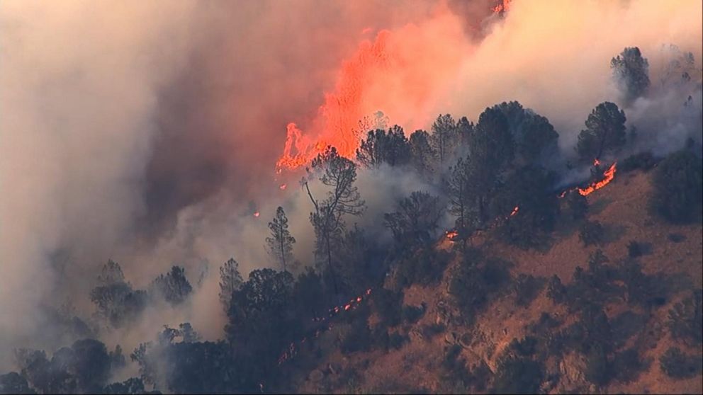 Hundreds Evacuated as Wildfire Approaches Video - ABC News