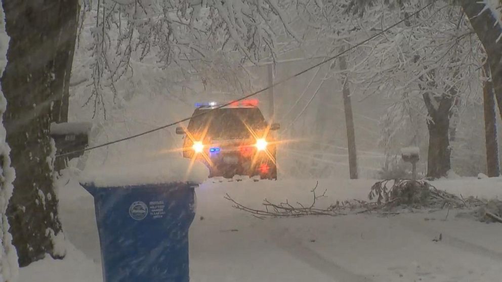 Deadly Winter Storm And 100000 Without Power Video Abc News 4665