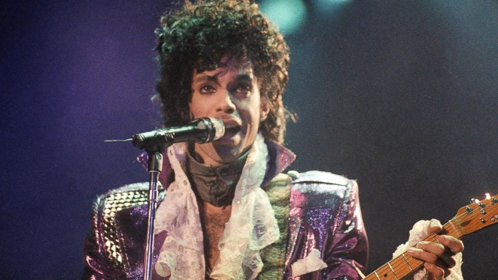 Video Law Enforcement Investigates if Prince Died of Drug Overdose ...