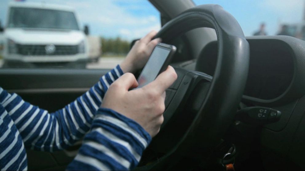 Families Turn To Social Media With >> Citizens Turn To Social Media To Shame Drivers Who Text Video Abc News Families Turn To Social Media With >> Citizens Turn To Social Media To Shame Drivers Who Text Video Abc News
