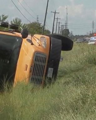 VIDEO: Students Trapped in a School Bus After It Crashes in Texas