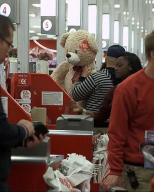 VIDEO: Retailers Are Trying to Get a Head Start on This Year's Holiday Shopping Season